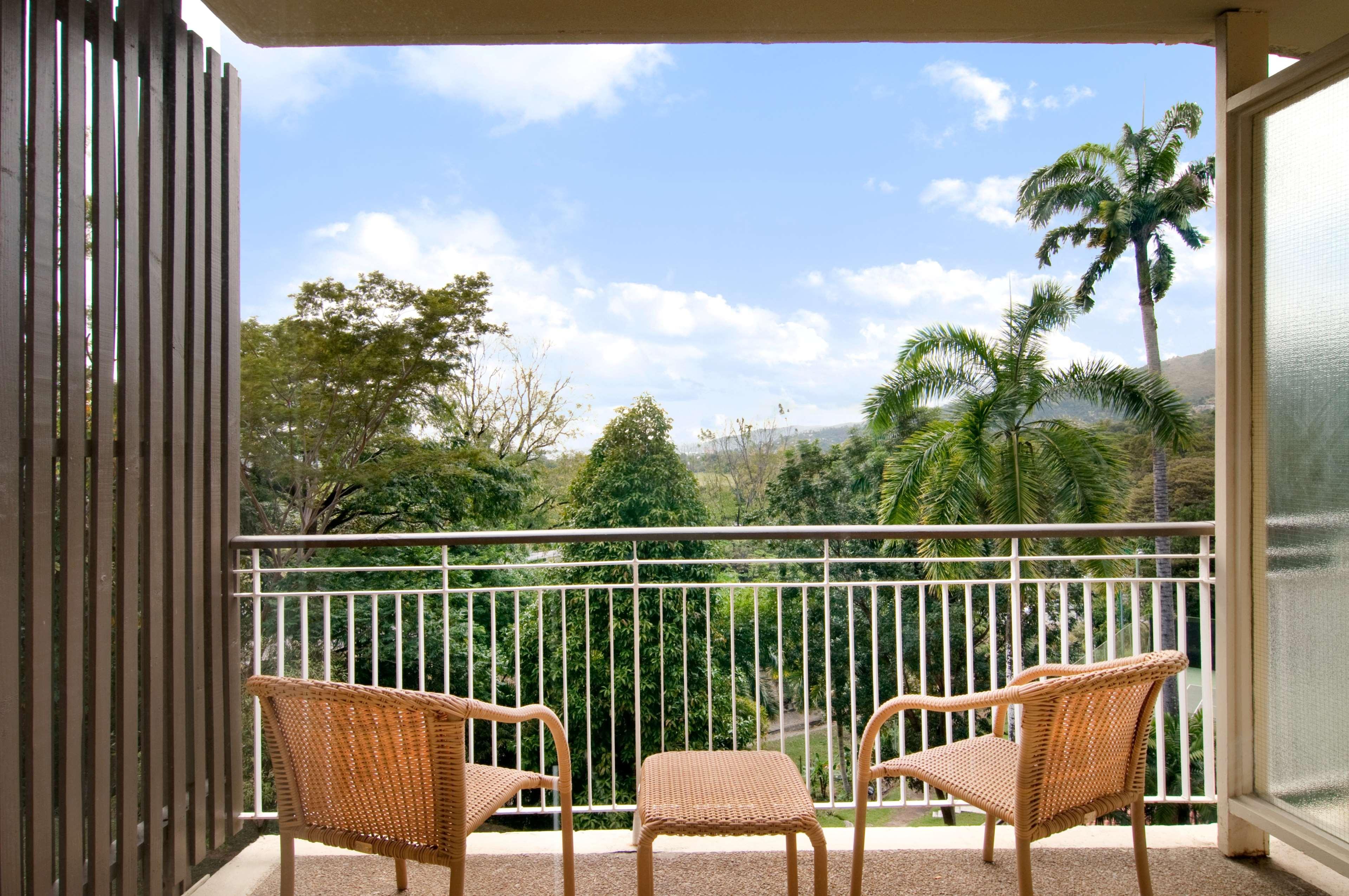 Hilton Trinidad & Conference Centre Hotel Belmont Exterior photo