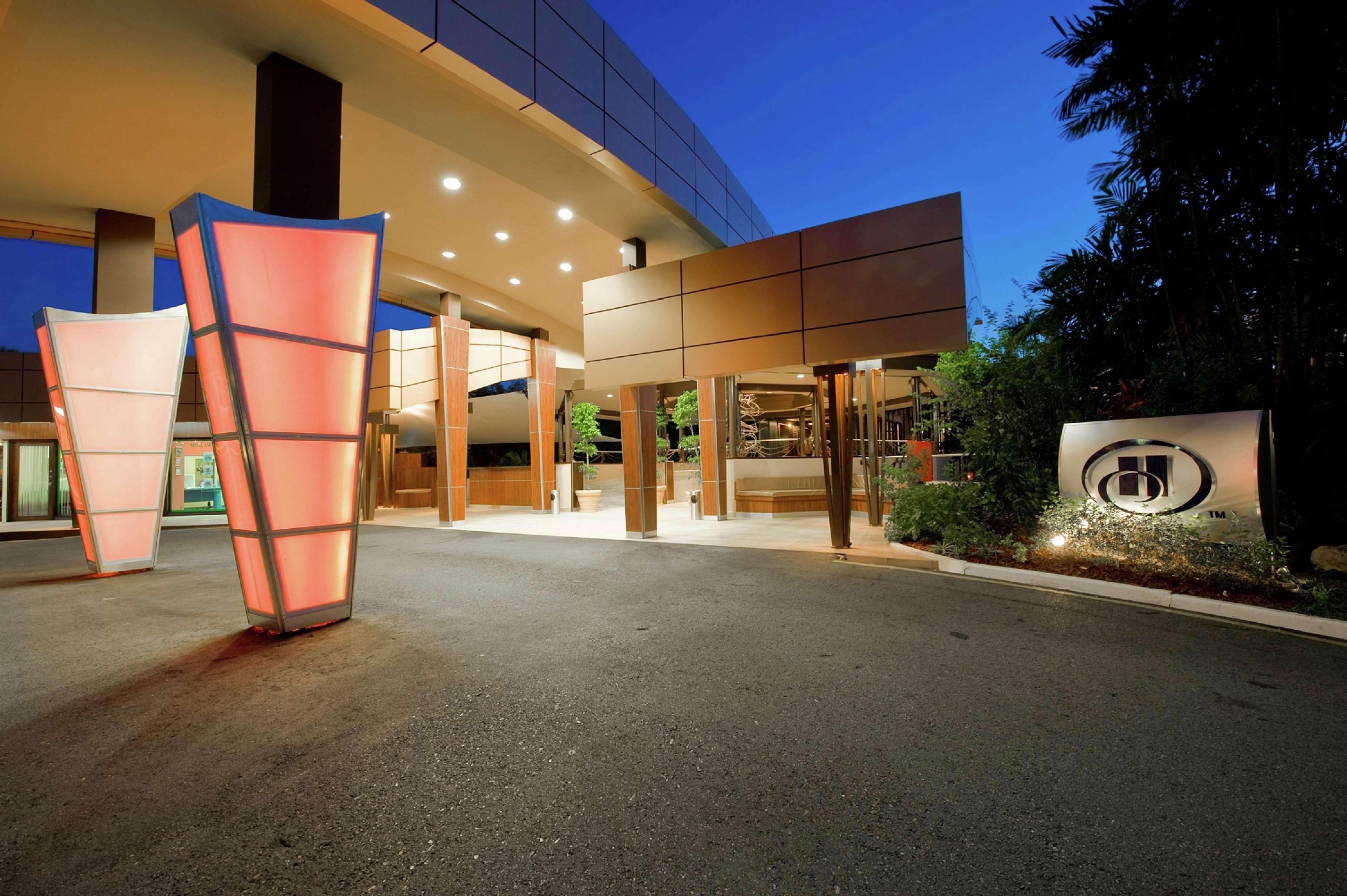 Hilton Trinidad & Conference Centre Hotel Belmont Interior photo
