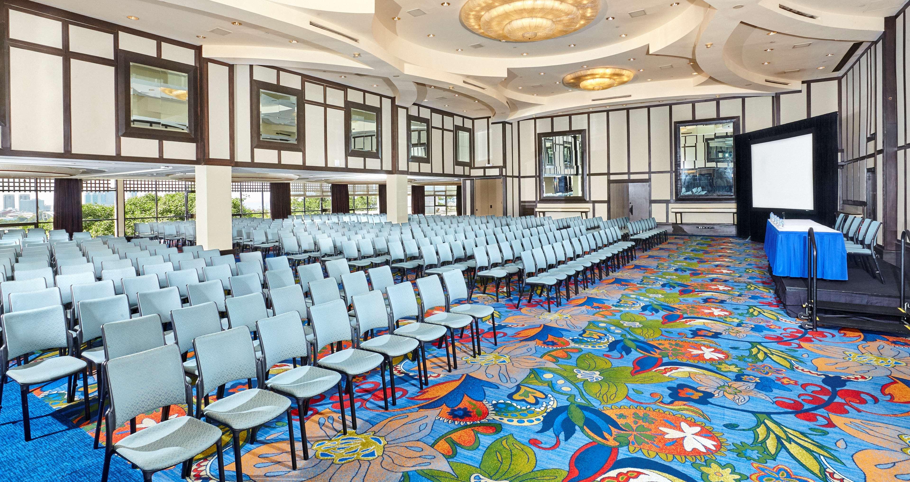 Hilton Trinidad & Conference Centre Hotel Belmont Exterior photo