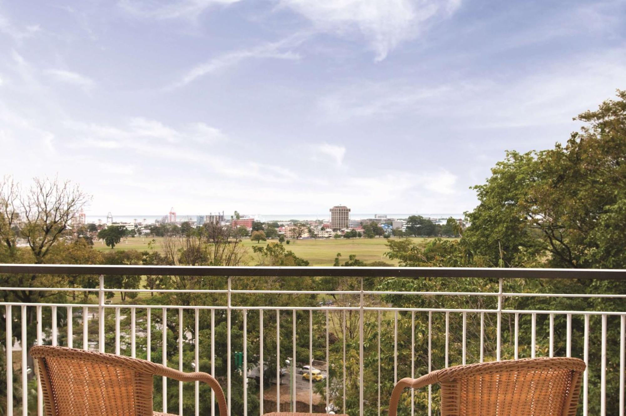 Hilton Trinidad & Conference Centre Hotel Belmont Exterior photo